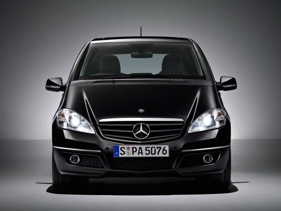  Mercedes-Benz A-Class Special Edition 2009 года  (фото 13 из 27)